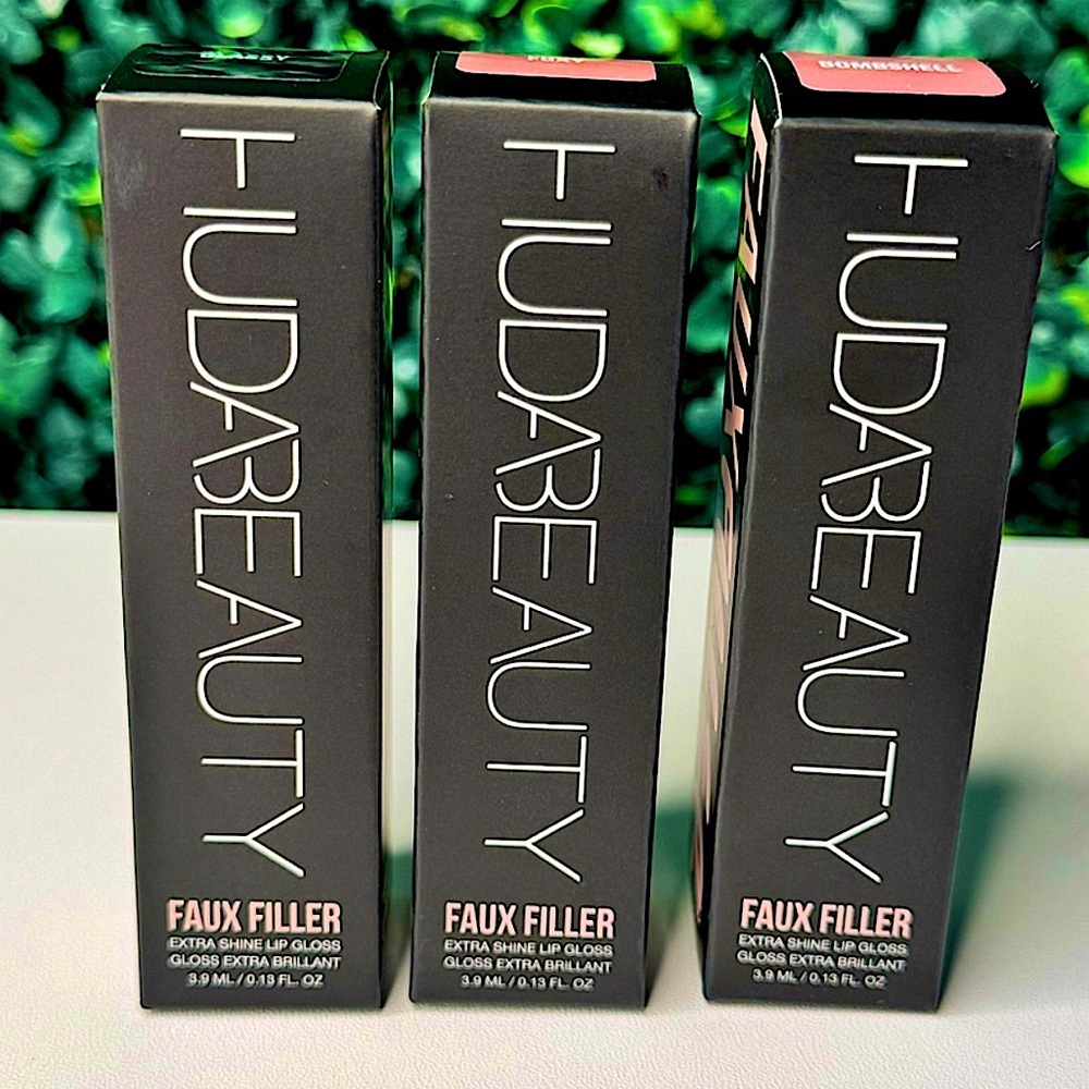 HUDA BEAUTY Faux Filler Shine Lip Gloss Set of 3  (New)
